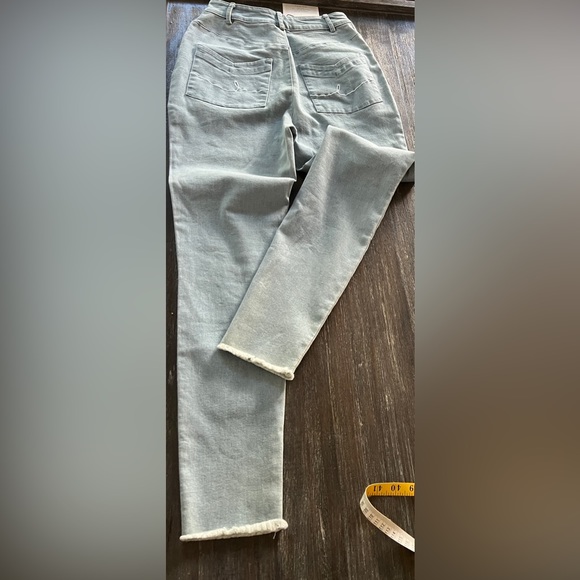 EGRIS LIGHT DENIM JEANS - Picture 3 of 8